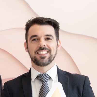 Claudio M