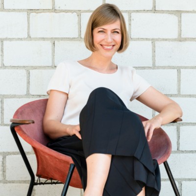 Kathrin E.